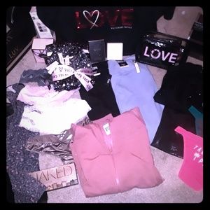 Extra 10% off Valentine's day bundle VS